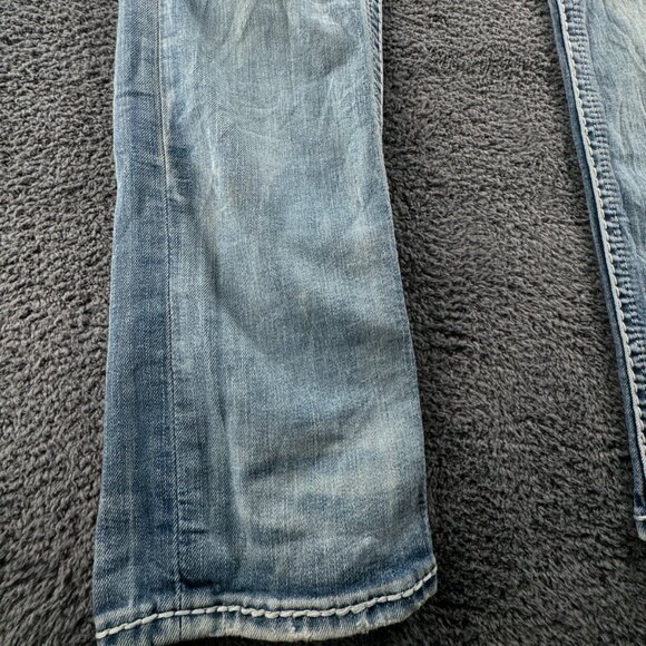 ROCK REVIVAL Women BETTY Straight Designer Blue Jeans Embellished Size 27 Adult - Picture 6 of 16